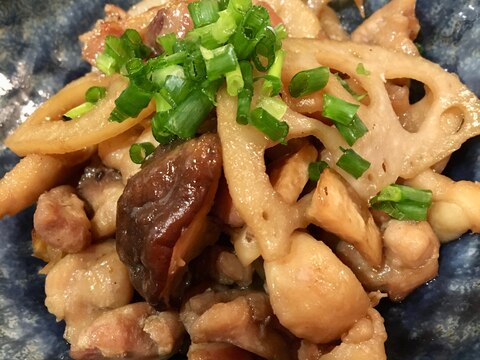 鶏もものコマ切れ肉使用☆レンコンときのこの甘辛炒め